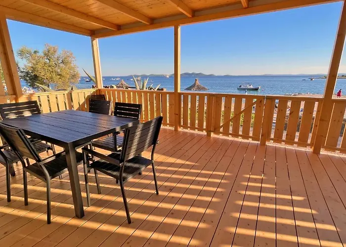 Janice Дом отдыха Пакоштане